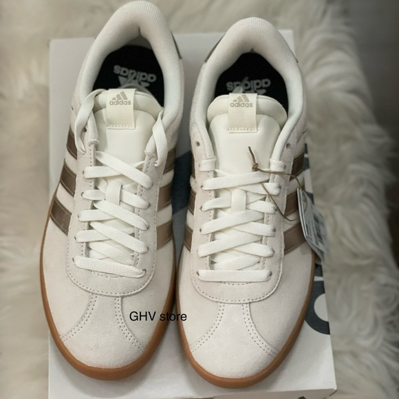 Adidas women’s VL court 3 sneakers - Picture 7 of 7